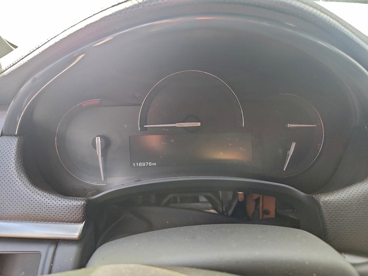 Cadillac XTS Luxury Image 2