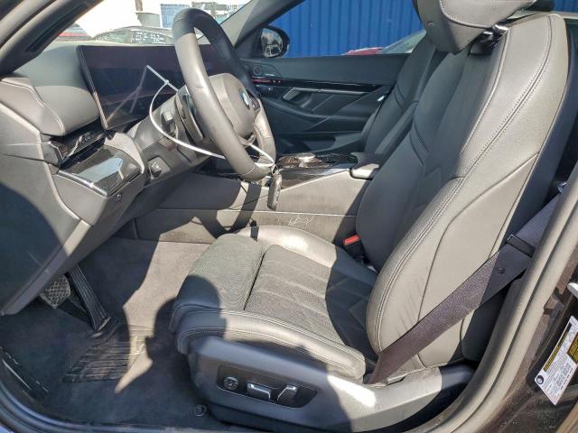 BMW 5 Series I Image 7