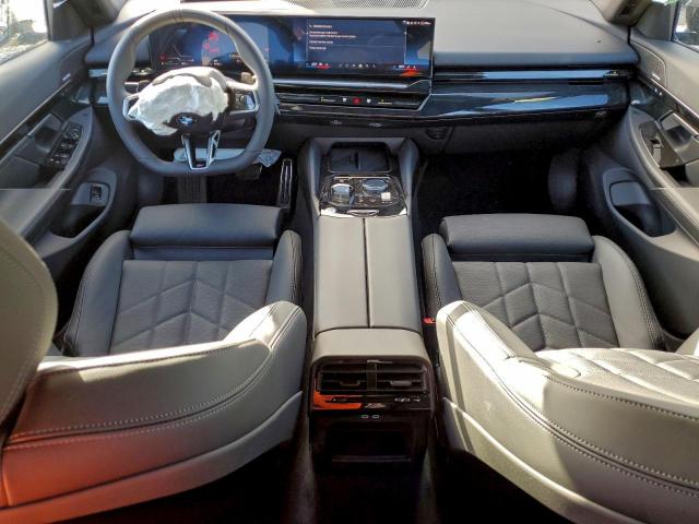 BMW 5 Series Xi Image 9