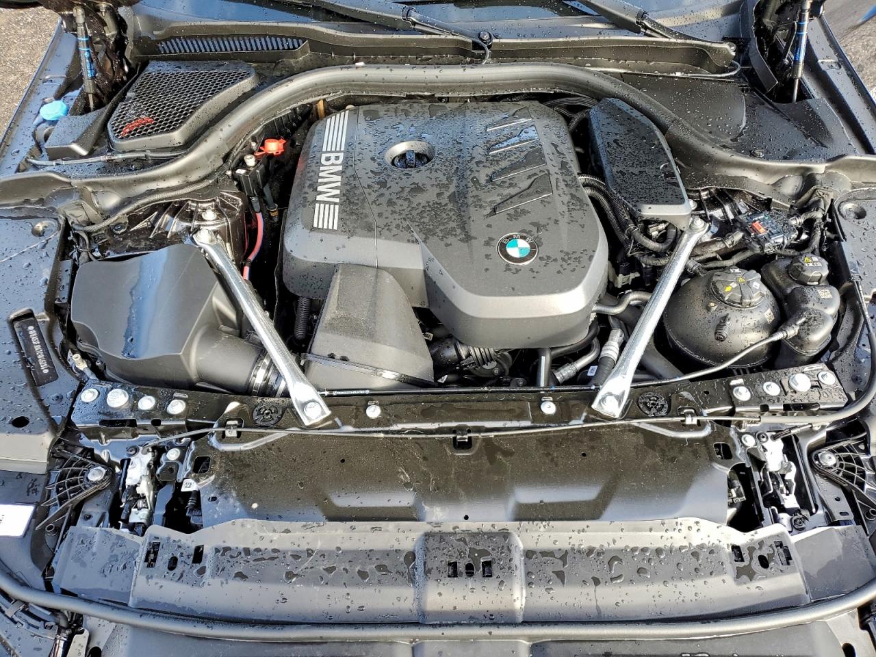 BMW 5 Series Xi Image 8