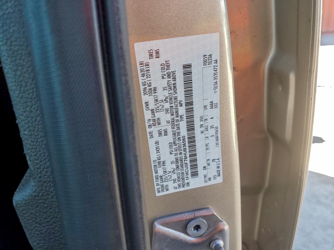 Ford Escape S Image 9