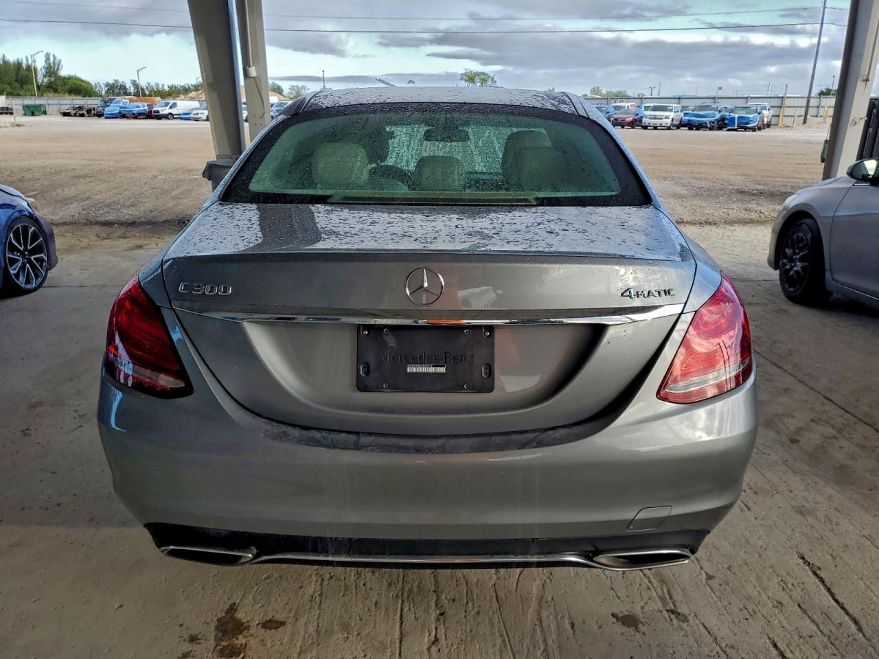 Mercedes-Benz C-Class 300 4matic Image 7