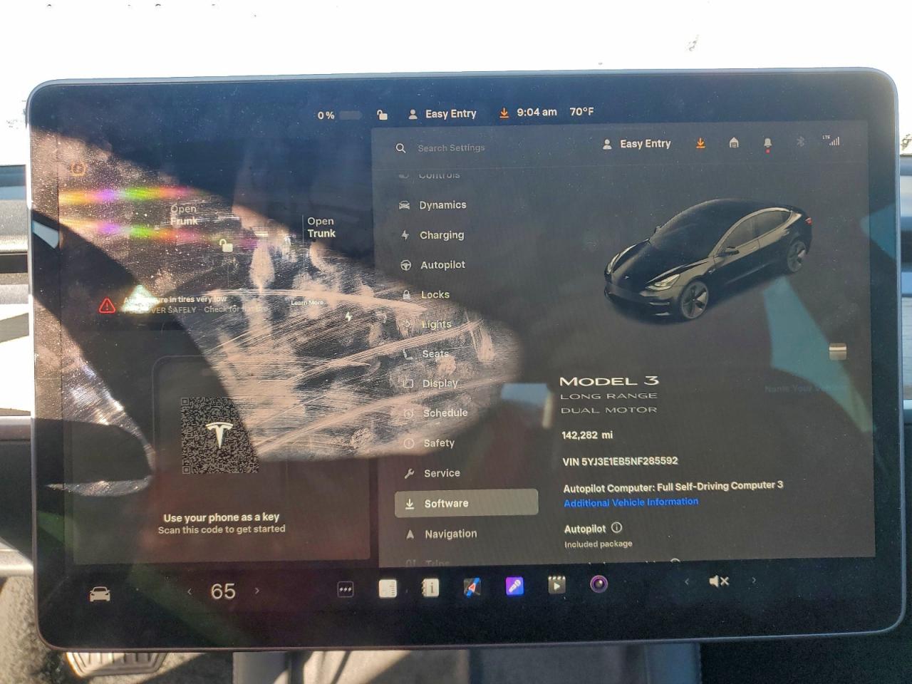 Tesla Model 3 Image 4