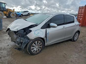  Salvage Toyota Yaris