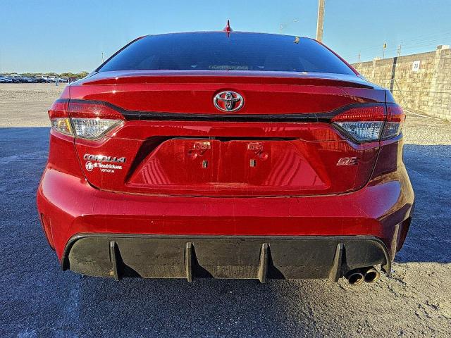 Toyota Corolla Se Image 3