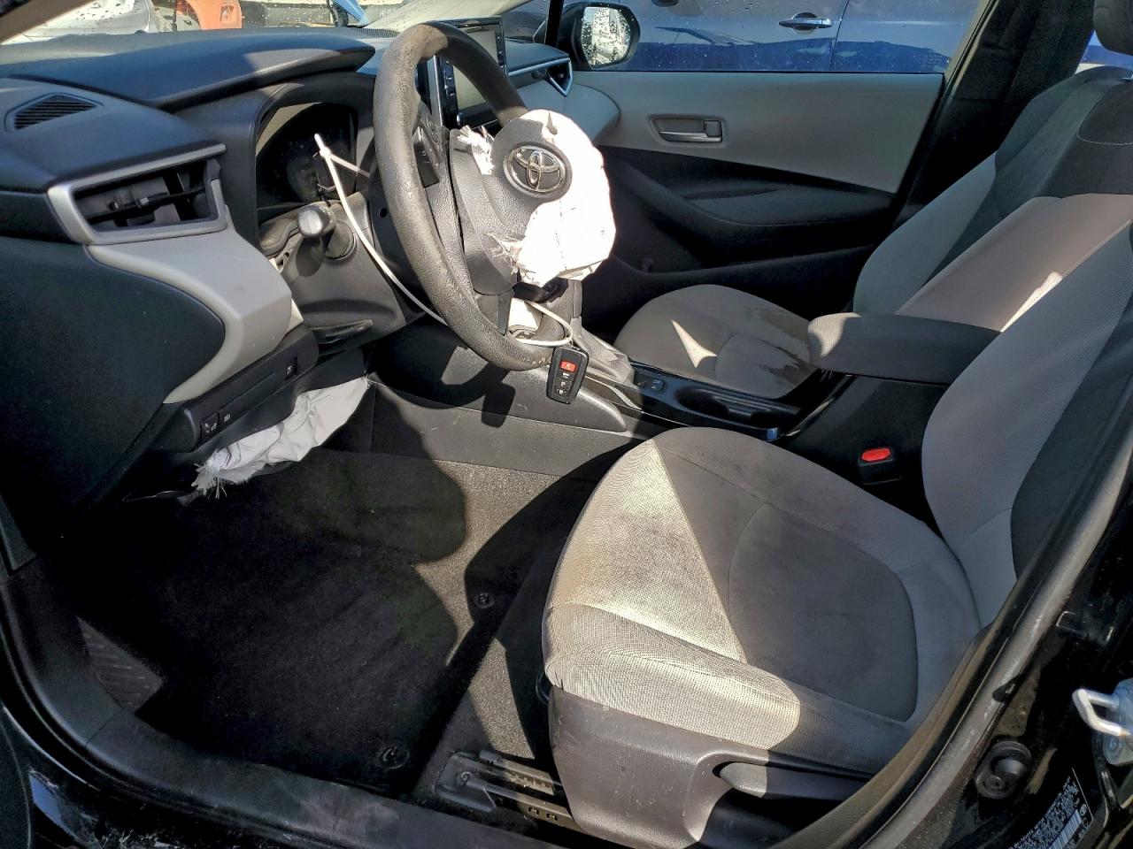 Toyota Corolla Le Image 7