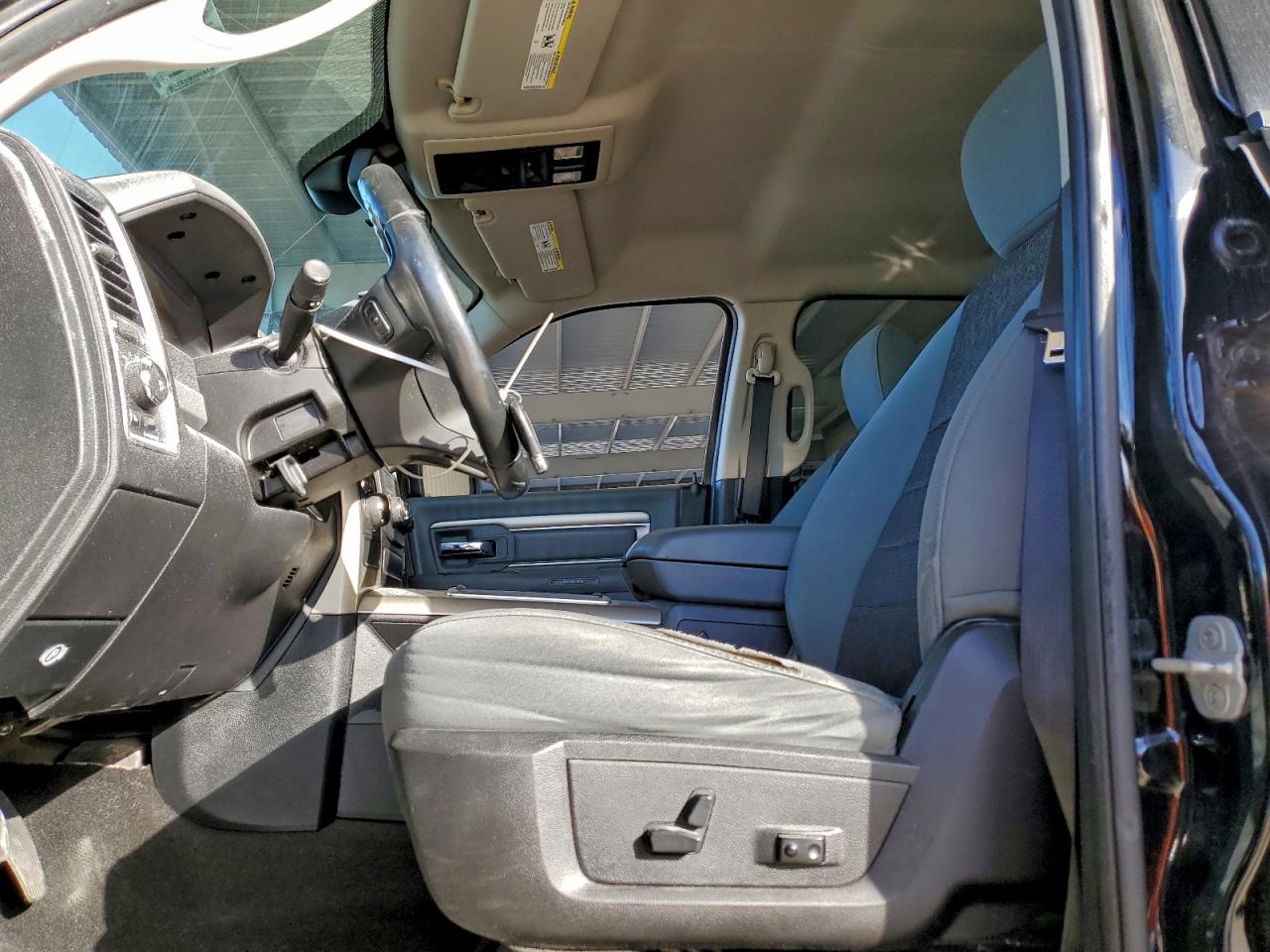 Ram 1500 Slt Image 10