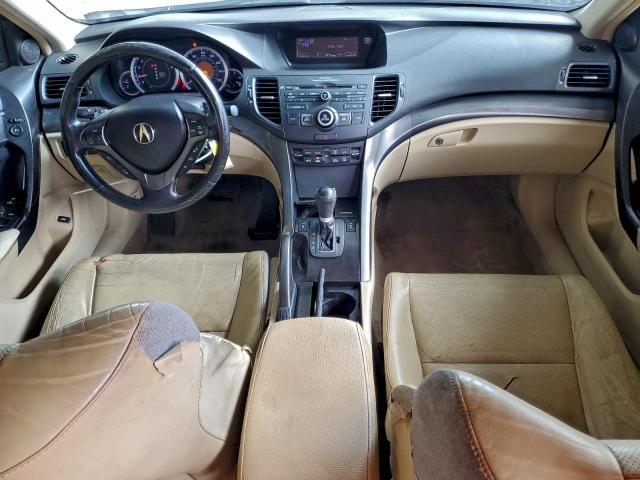 Acura TSX Image 11
