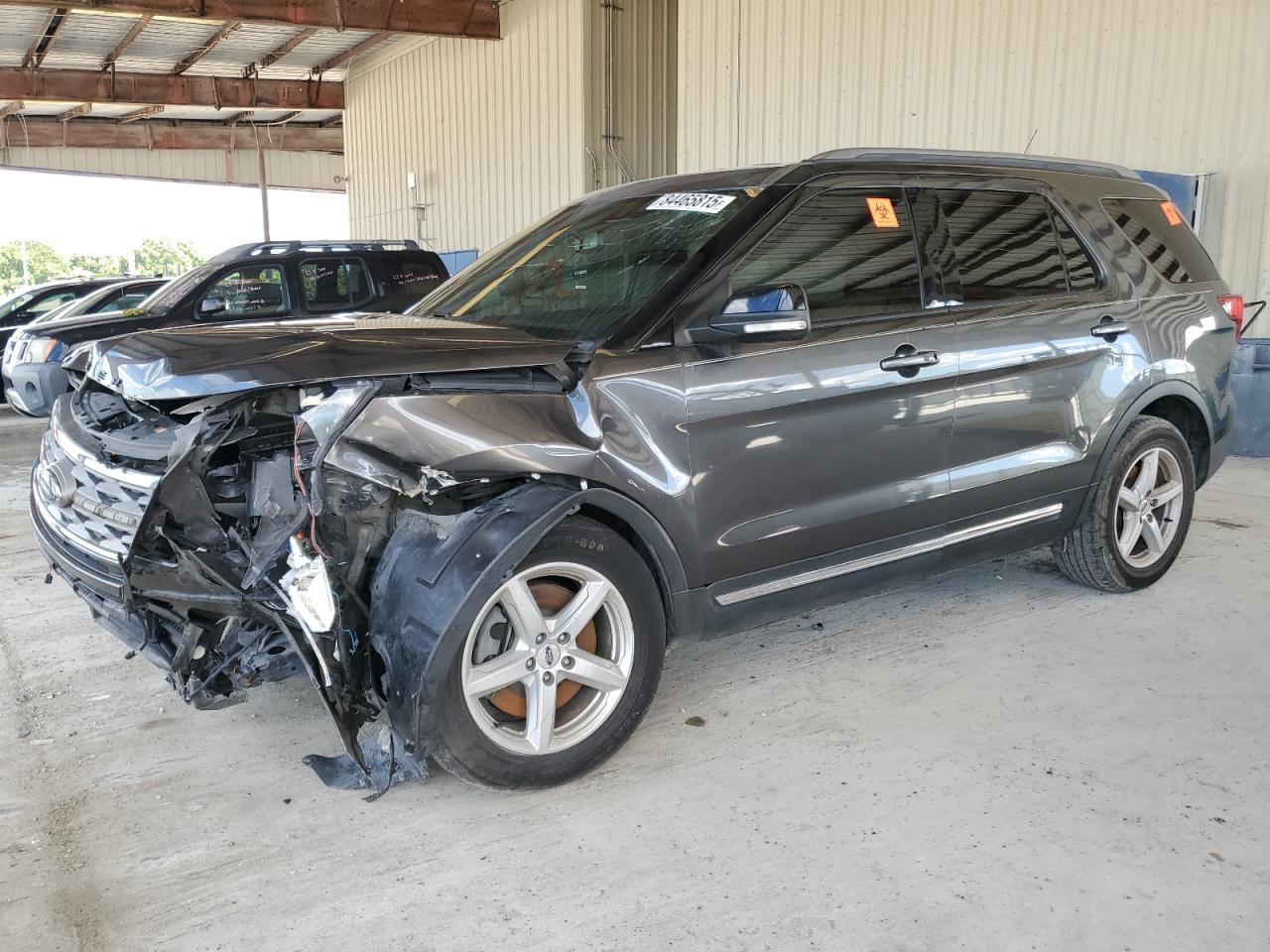 Ford Explorer Xlt Image 1