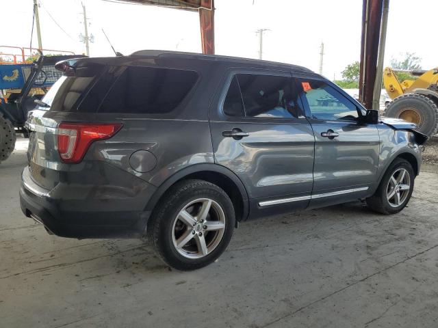 Ford Explorer Xlt Image 5