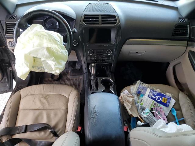 Ford Explorer Xlt Image 8