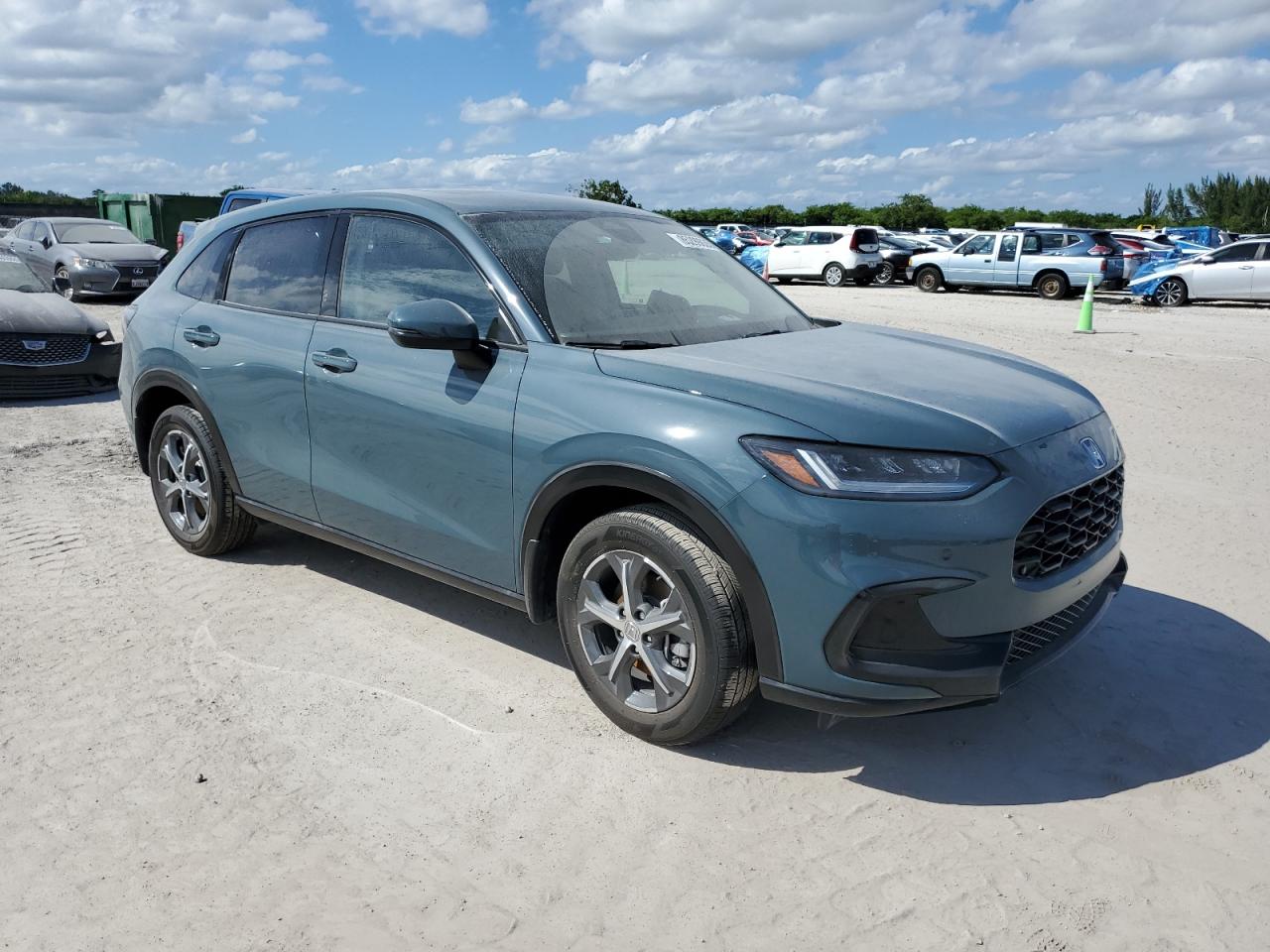 Honda HR-V Exl Image 3