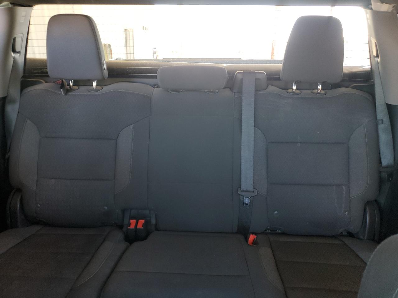 Chevrolet Silverado C1500 Custom Image 9