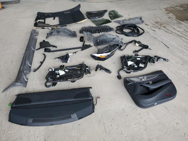 Mercedes-Benz C-Class 450 Image 9