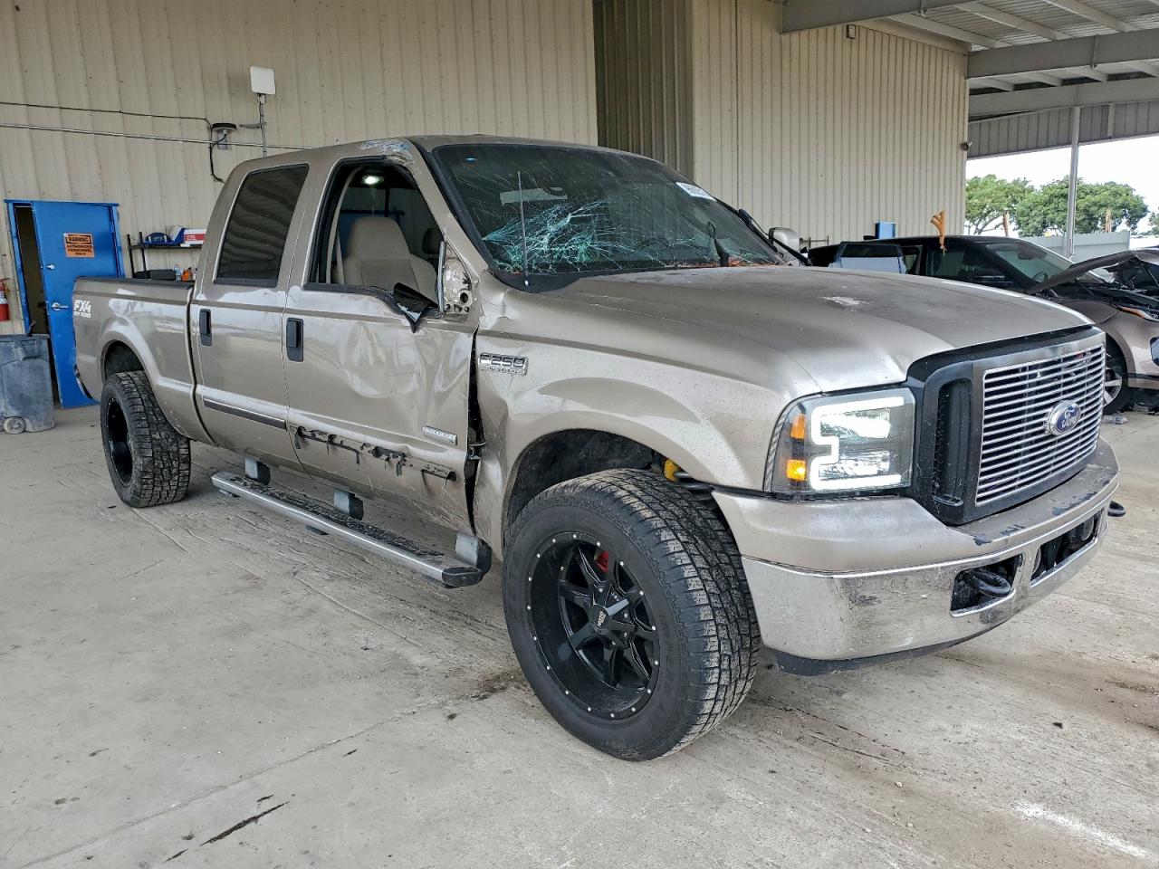 Ford F-250 Super Duty Image 2