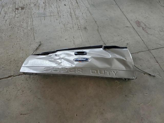 Ford F-250 Super Duty Image 13