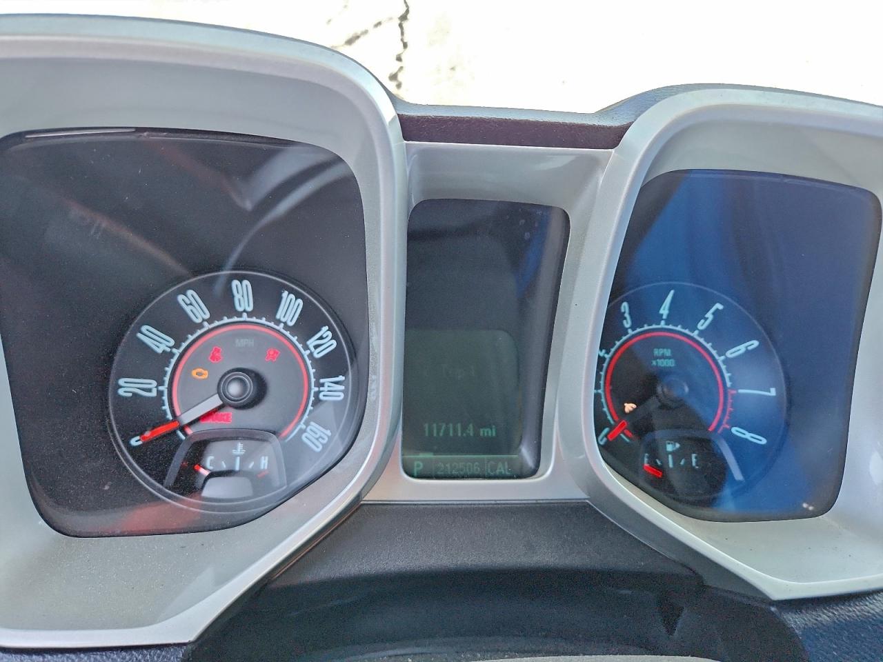 Chevrolet Camaro Lt Image 8