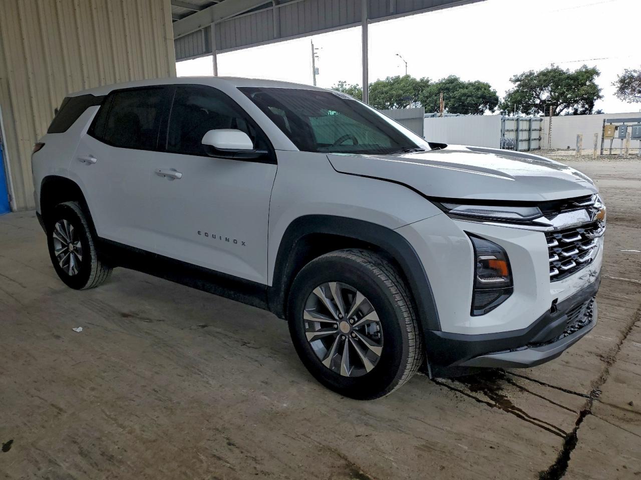 Chevrolet Equinox Lt Image 4